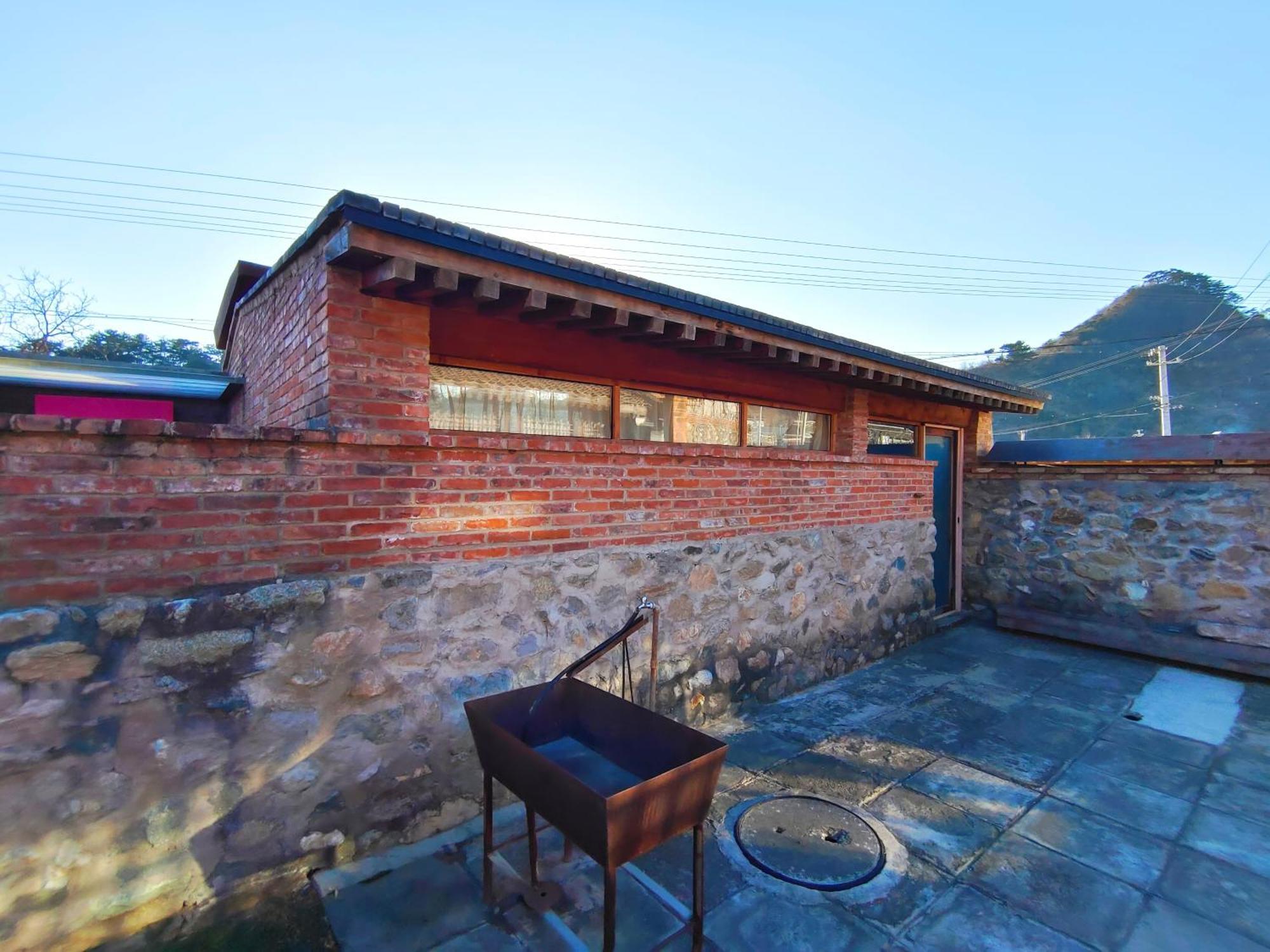 Cmyk Stoneyards By The Great Wall Huairou Chambre photo